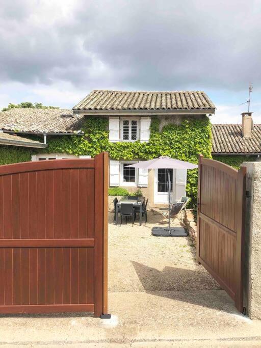 Hébergement de vacances Cabana&maison à Solutré-pouilly - Cœur De Village